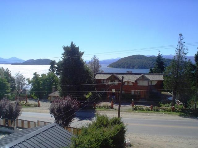 Hosteria Nuevo Pinar Bariloche Buitenkant foto