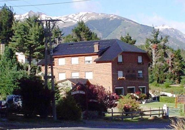 Hosteria Nuevo Pinar Bariloche Buitenkant foto